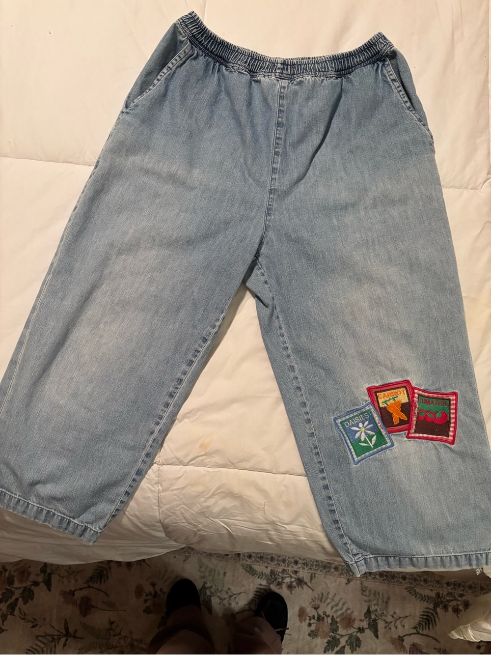 Light Blue Embroidered Patch Denim Capris
